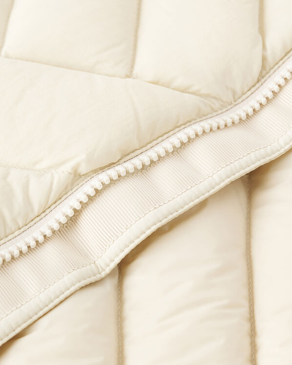 Horizon Insulated Hybrid Jacket